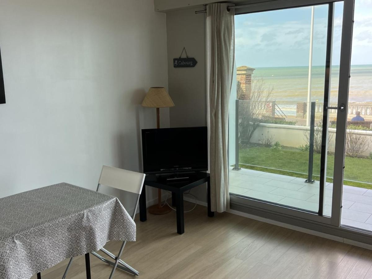 Studio En Centre-Ville De Cabourg Avec Balcon Et Parking - Fr-1-487-345 외부 사진