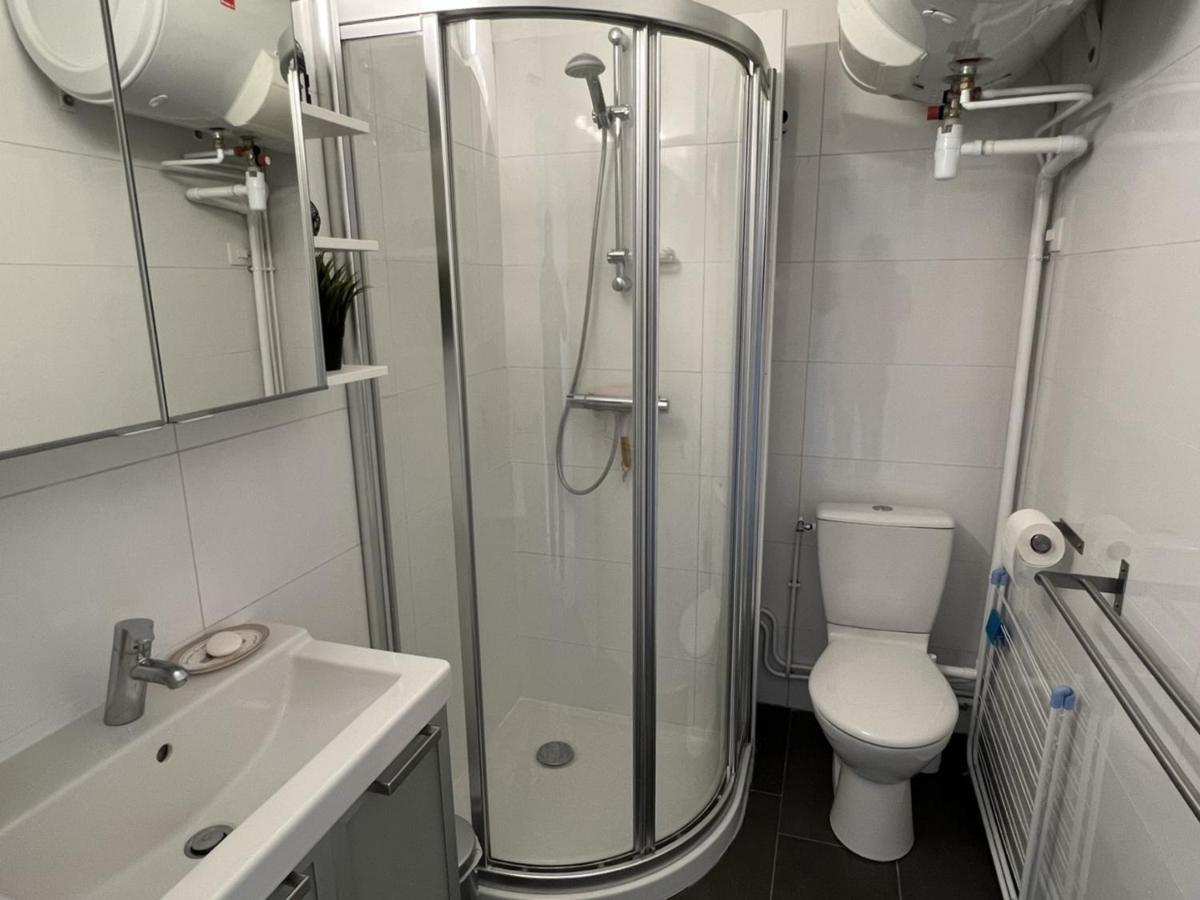 Studio En Centre-Ville De Cabourg Avec Balcon Et Parking - Fr-1-487-345 외부 사진